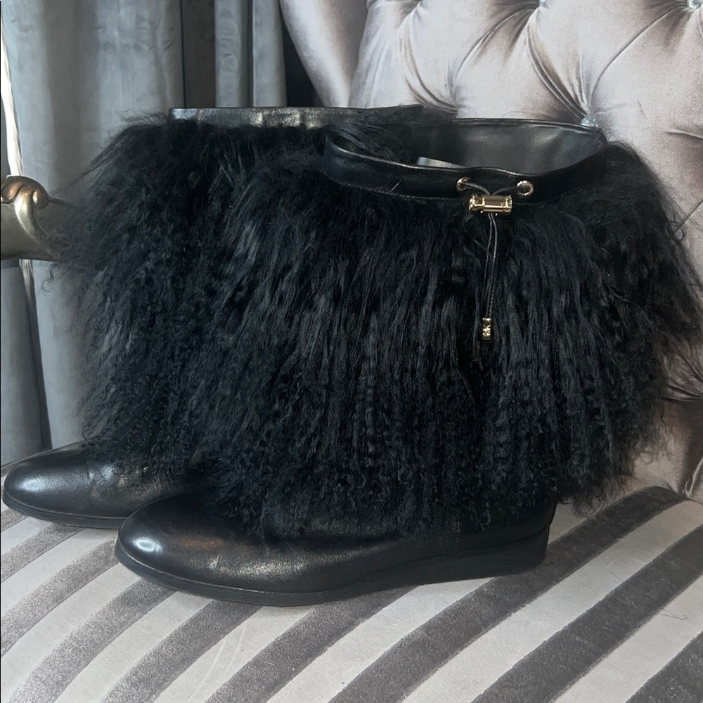 🐼🖤 Furry & Fabulous Michael Kors Leather Statement Boots